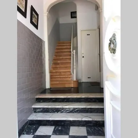 Cosy 3 Bedrooms At Campolide - 60 1a アパート *