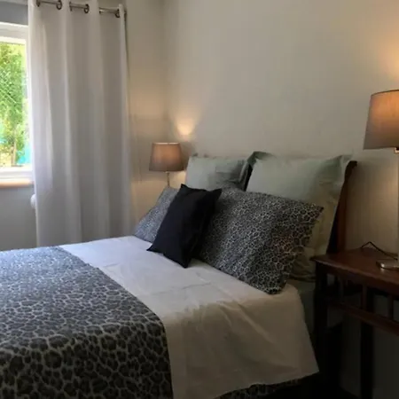 Cosy 3 Bedrooms At Campolide - 60 1a * Lissabon